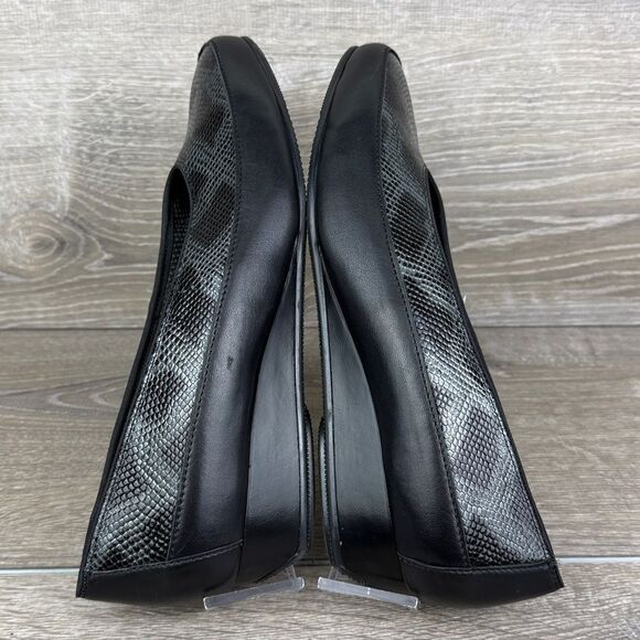 Ara Black Gray Snakeskin Print Women’s Sz 8 Leather Slip On Wedge Loafers - Picture 10 of 11